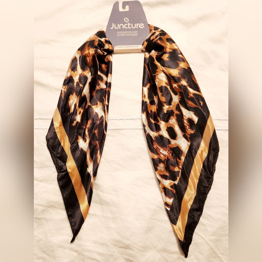 NWT Juncture Multipurpose Leopard Print Scarf